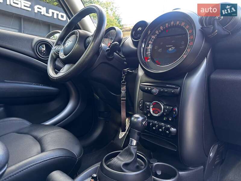 Внедорожник / Кроссовер MINI Countryman 2015 в Днепре фото 14 Внедорожник / Кроссовер MINI Countryman 2015 в Днепре