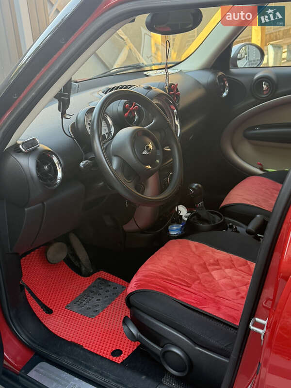 Внедорожник / Кроссовер MINI Countryman 2013 в Самборе