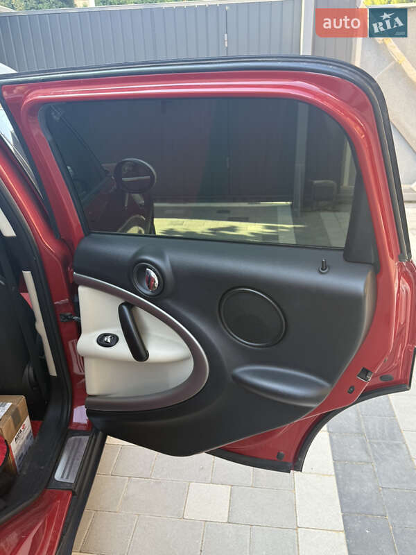 Внедорожник / Кроссовер MINI Countryman 2013 в Самборе