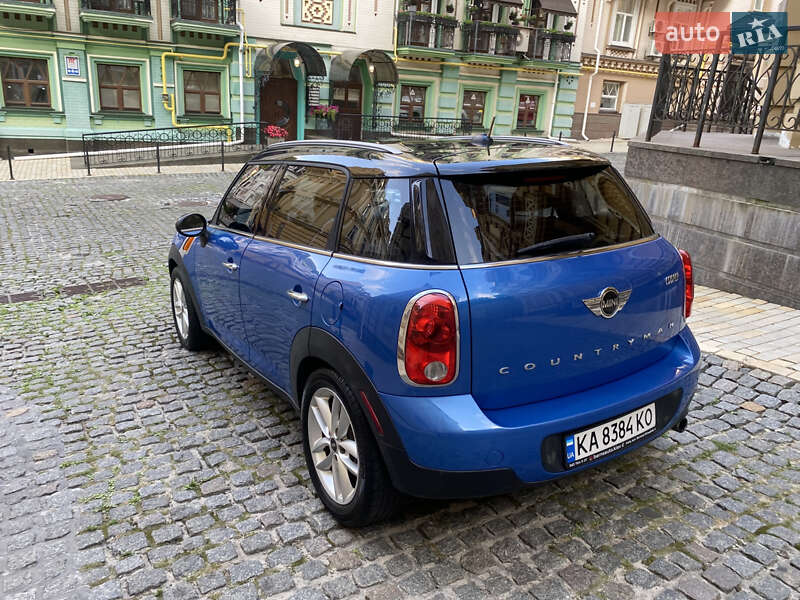 Внедорожник / Кроссовер MINI Countryman 2014 в Киеве