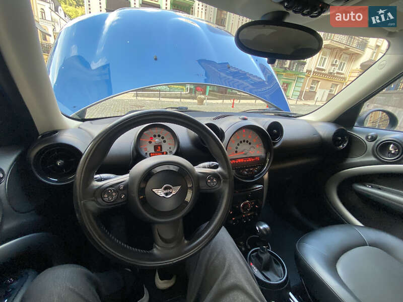 Внедорожник / Кроссовер MINI Countryman 2014 в Киеве