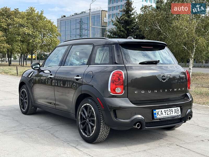 Внедорожник / Кроссовер MINI Countryman 2015 в Днепре