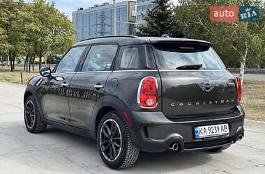 Внедорожник / Кроссовер MINI Countryman 2015 в 