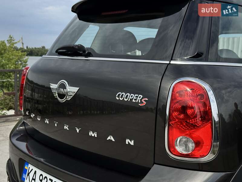 Внедорожник / Кроссовер MINI Countryman 2015 в Днепре