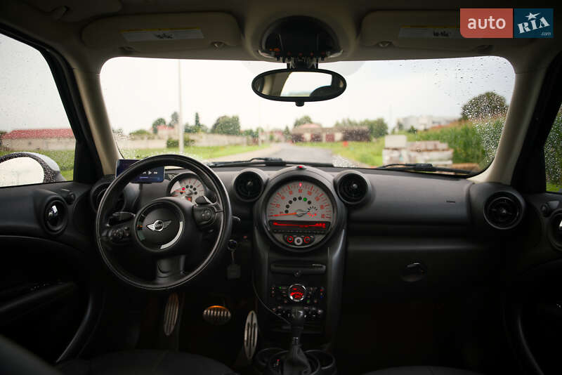 Внедорожник / Кроссовер MINI Countryman 2012 в Буче