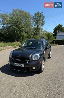 Внедорожник / Кроссовер MINI Countryman 2015 в 