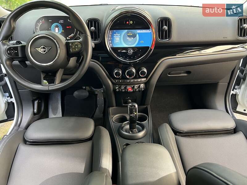 Позашляховик / Кросовер MINI Countryman 2023 в Первомайську