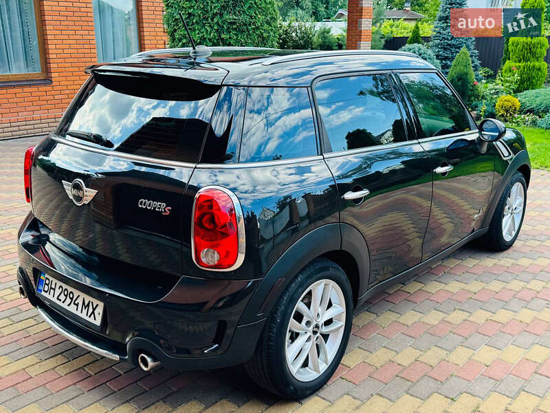 Внедорожник / Кроссовер MINI Countryman 2015 в Киеве
