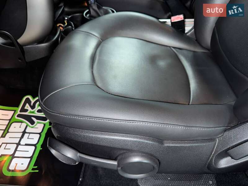 Внедорожник / Кроссовер MINI Countryman 2013 в Одессе фото 35 Внедорожник / Кроссовер MINI Countryman 2013 в Одессе