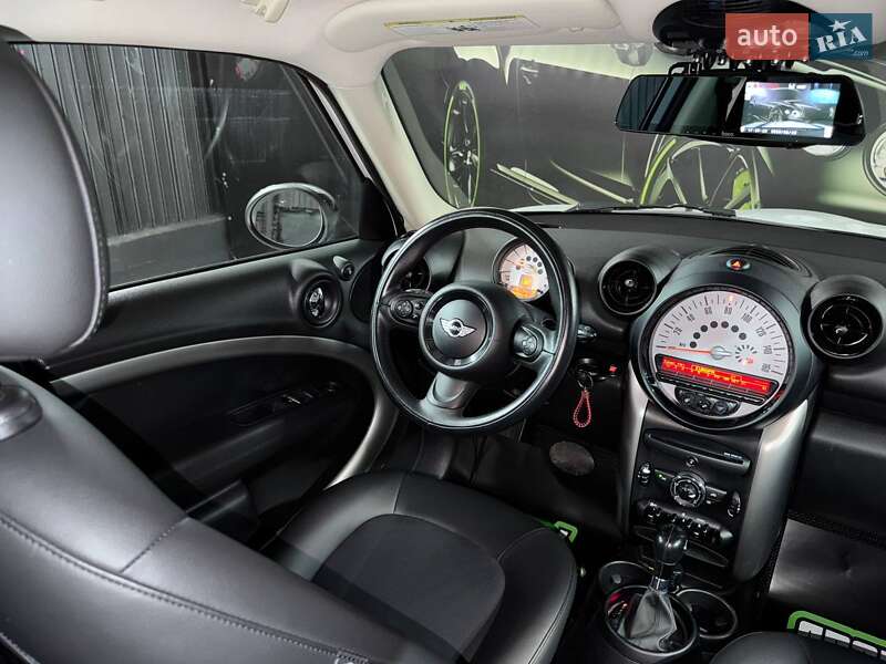 Внедорожник / Кроссовер MINI Countryman 2013 в Одессе фото 45 Внедорожник / Кроссовер MINI Countryman 2013 в Одессе