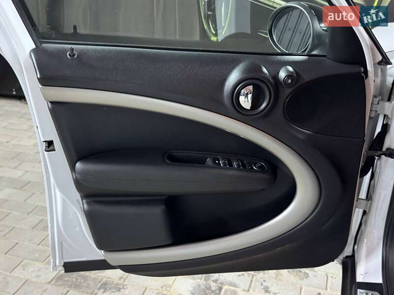 Внедорожник / Кроссовер MINI Countryman 2013 в Одессе фото 31 Внедорожник / Кроссовер MINI Countryman 2013 в Одессе