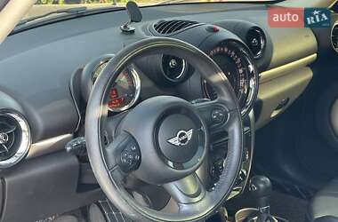 Внедорожник / Кроссовер MINI Countryman 2015 в 
