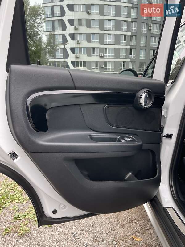 Хэтчбек MINI Countryman 2017 в Львове