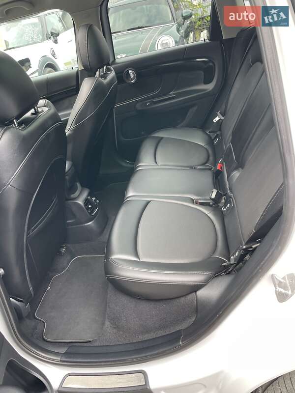 Хэтчбек MINI Countryman 2017 в Львове