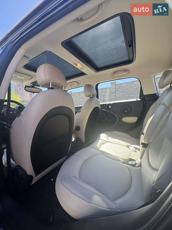 Внедорожник / Кроссовер MINI Countryman 2014 в Черноморске