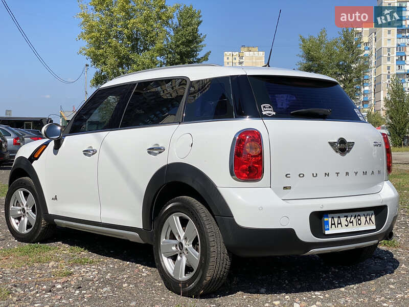 Внедорожник / Кроссовер MINI Countryman 2015 в Киеве фото 4 Внедорожник / Кроссовер MINI Countryman 2015 в Киеве
