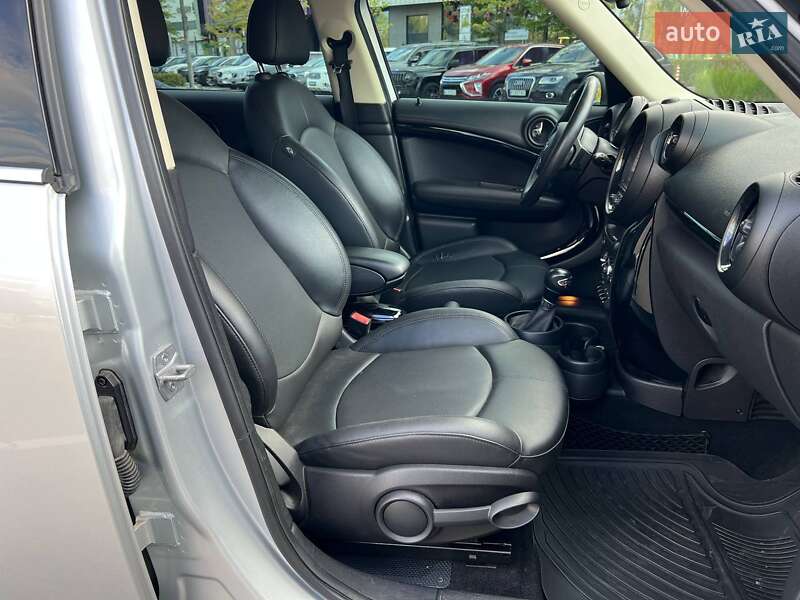 Внедорожник / Кроссовер MINI Countryman 2013 в Киеве