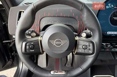 Позашляховик / Кросовер MINI Countryman 2025 в 