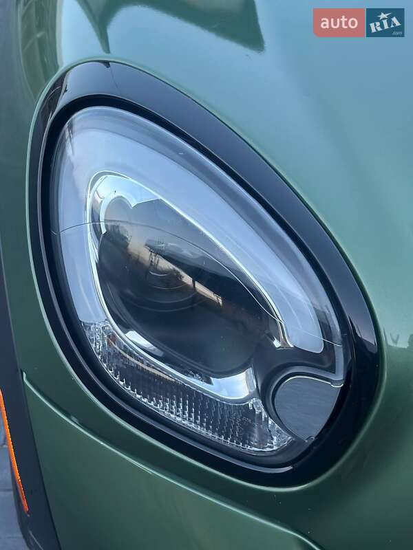 Внедорожник / Кроссовер MINI Countryman 2016 в Киеве фото 2 Внедорожник / Кроссовер MINI Countryman 2016 в Киеве