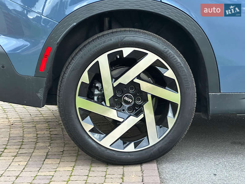 Внедорожник / Кроссовер MINI Countryman 2024 в Киеве