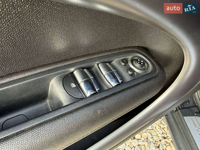 Внедорожник / Кроссовер MINI Countryman 2013 в Коломые фото 14 Внедорожник / Кроссовер MINI Countryman 2013 в Коломые