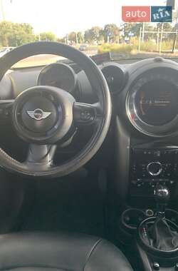Внедорожник / Кроссовер MINI Countryman 2015 в 