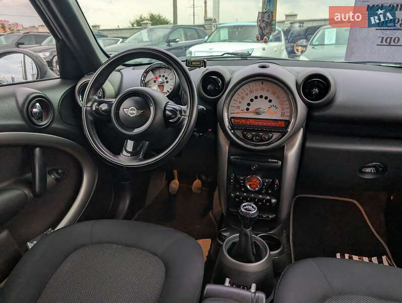 Внедорожник / Кроссовер MINI Countryman 2012 в Ровно