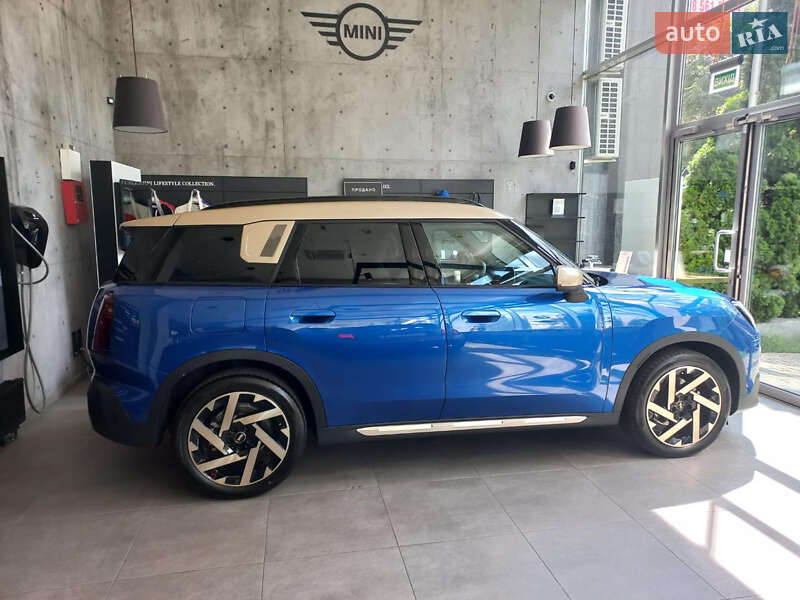 Внедорожник / Кроссовер MINI Countryman 2024 в 