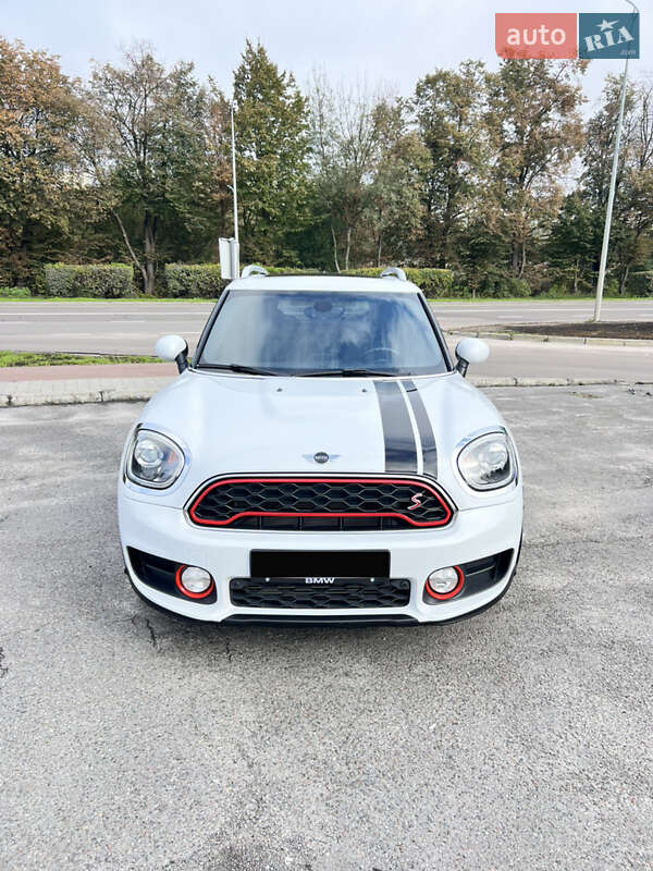 Хэтчбек MINI Countryman 2017 в Львове