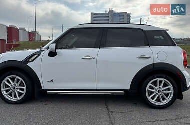 Хэтчбек MINI Countryman 2015 в 