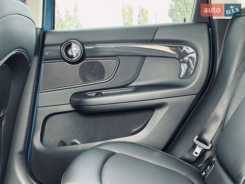 Хэтчбек MINI Countryman 2019 в Кременчуге