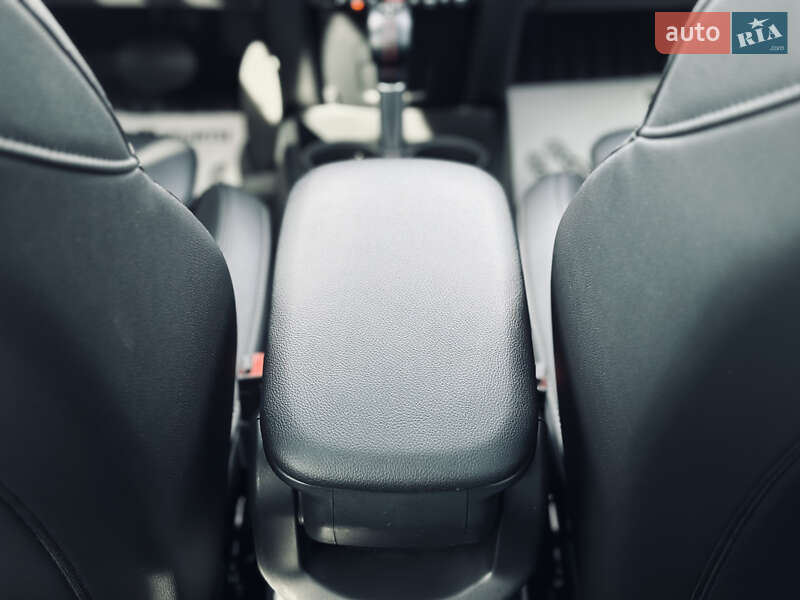 Хэтчбек MINI Countryman 2019 в Кременчуге