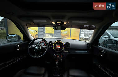 Хэтчбек MINI Countryman 2018 в 
