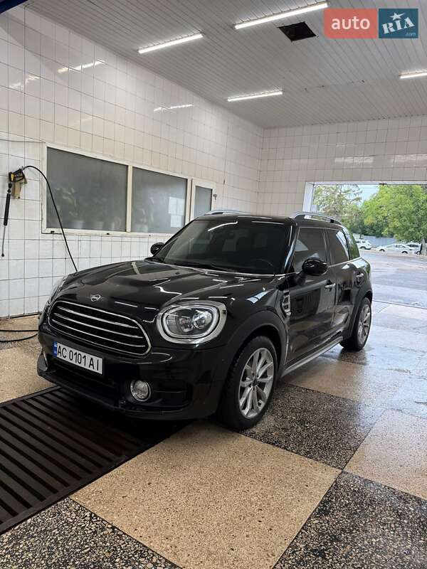 Хэтчбек MINI Countryman 2018 в Кривом Роге