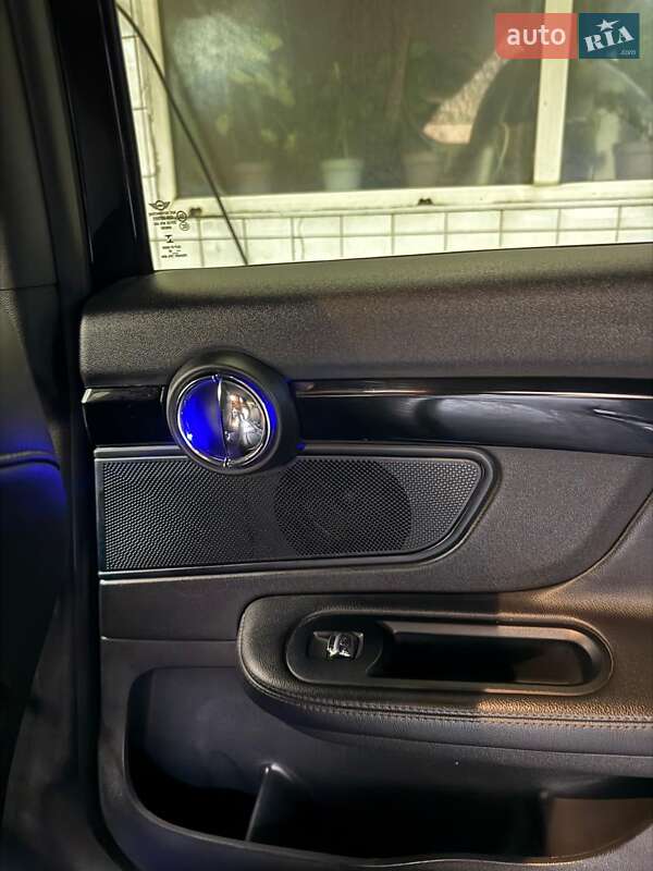 Хэтчбек MINI Countryman 2018 в Кривом Роге