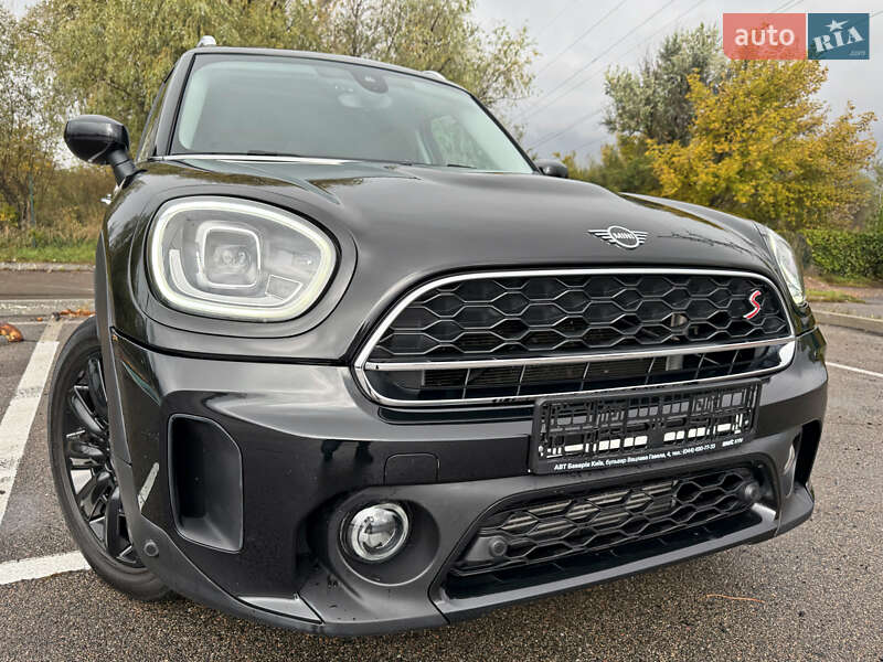 Внедорожник / Кроссовер MINI Countryman 2021 в Киеве