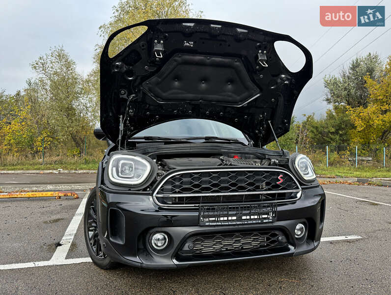 Внедорожник / Кроссовер MINI Countryman 2021 в Киеве