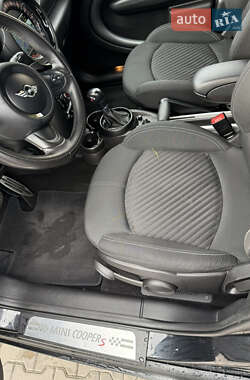 Внедорожник / Кроссовер MINI Countryman 2015 в 