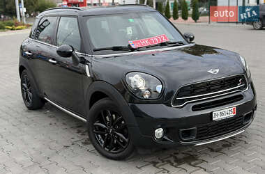 Внедорожник / Кроссовер MINI Countryman 2015 в 