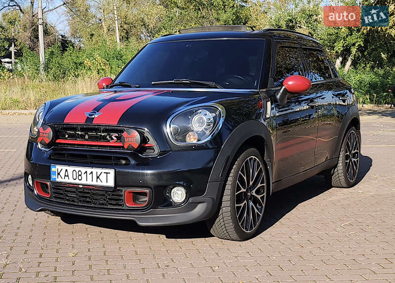 Внедорожник / Кроссовер MINI Countryman 2015 в 