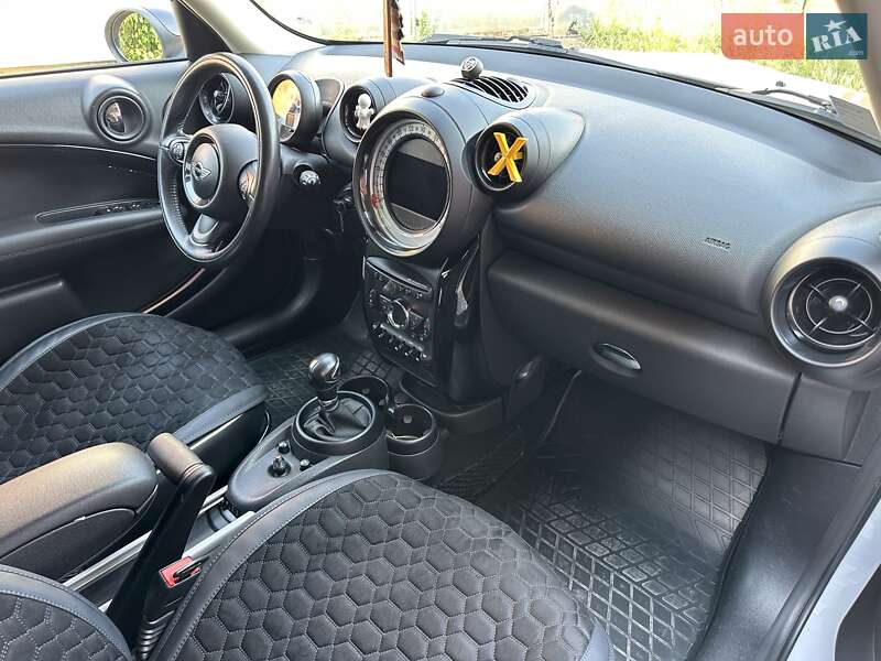 Позашляховик / Кросовер MINI Countryman 2014 в Гайсину