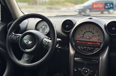 Позашляховик / Кросовер MINI Countryman 2014 в 