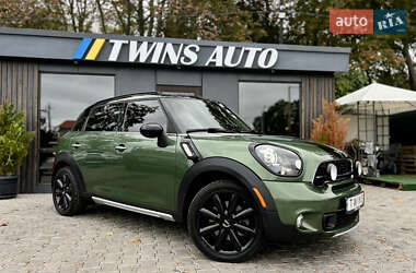 Внедорожник / Кроссовер MINI Countryman 2016 в 