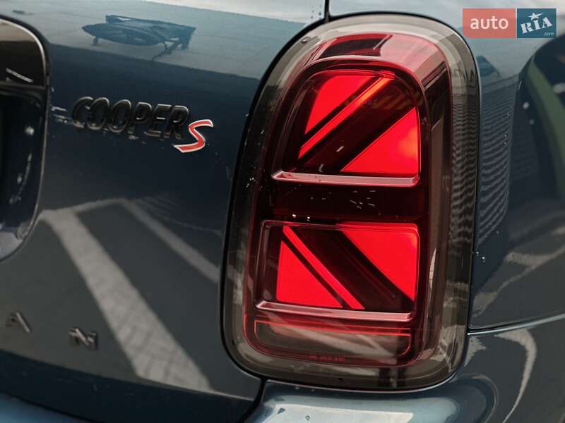 Внедорожник / Кроссовер MINI Countryman 2021 в Киеве