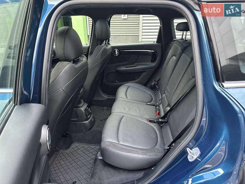 Внедорожник / Кроссовер MINI Countryman 2021 в Киеве