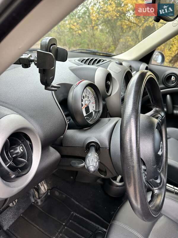 Внедорожник / Кроссовер MINI Countryman 2012 в Киеве