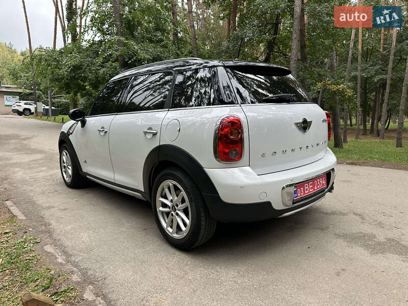 Позашляховик / Кросовер MINI Countryman 2015 в Києві