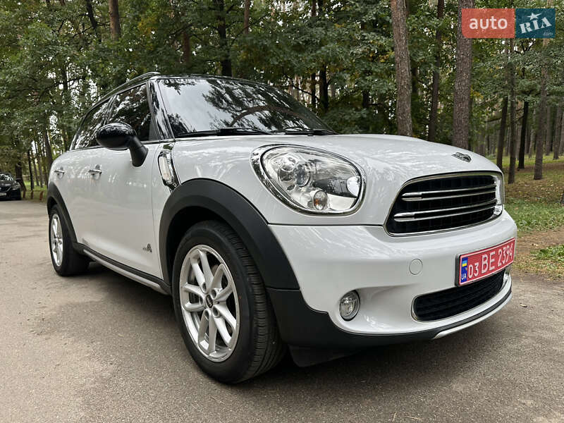 Позашляховик / Кросовер MINI Countryman 2015 в Києві