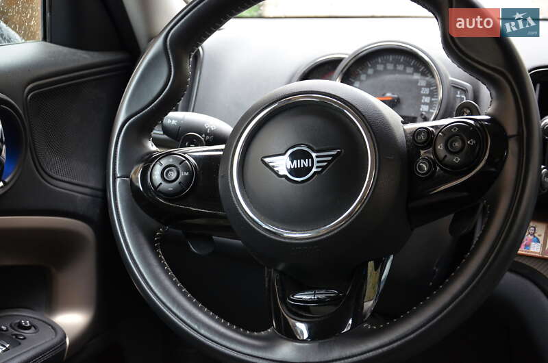 Хетчбек MINI Countryman 2019 в Києві