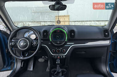 Хетчбек MINI Countryman 2018 в 